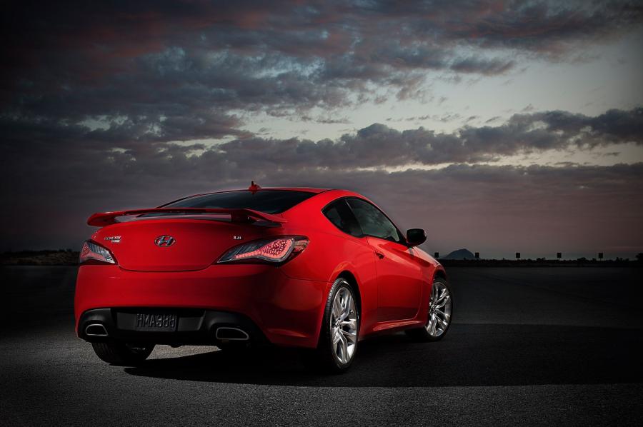  Hyundai Genesis Coupe 2013 года  (фото 44 из 76)